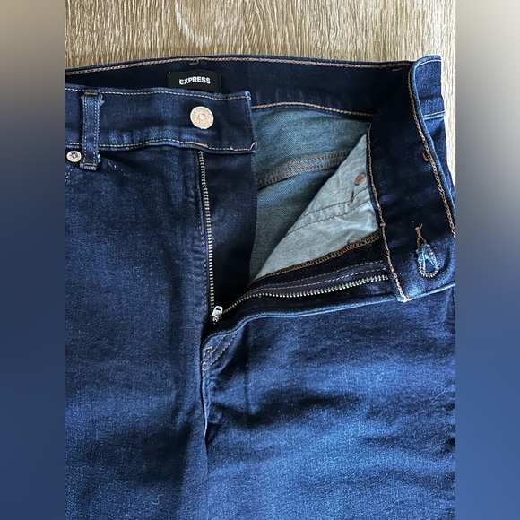 NWOT Express Jeans - Picture 4 of 9
